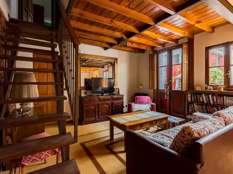 Depto Tipo Casa en Venta de 4 dormitorios