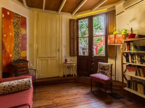 Depto Tipo Casa en Venta de 6 ambientes