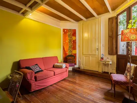 VENTA PH 6 AMBIENTES BALVANERA CON PATIO/PARRILLA