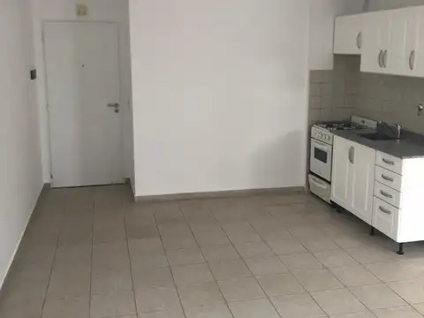 Avenida León Gallardo 500