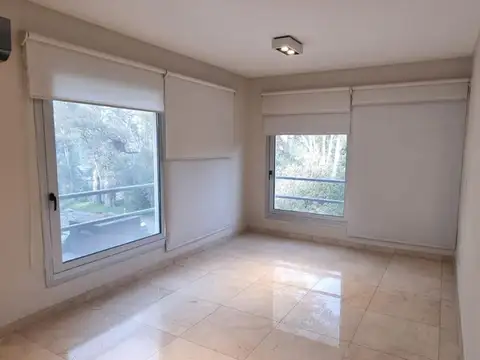Departamento 4 ambientes con 3 baños