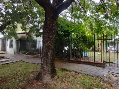 Casa en Venta en Haedo, USD 165.000