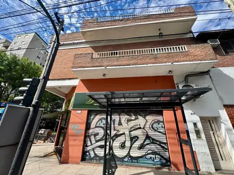 Av. Presidente Juan Domingo Perón 7800, Piso PB