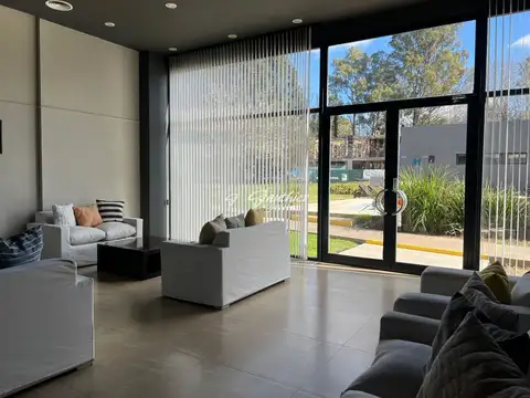 Departamento en Venta en Campana, USD 40.000