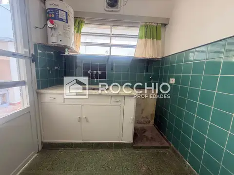 Depto Tipo Casa en Alquiler en Villa Ballester, $ 390.000