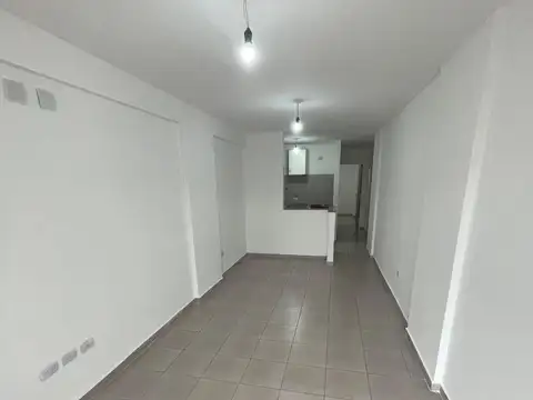 Cayetano Silva 229 , Piso 1