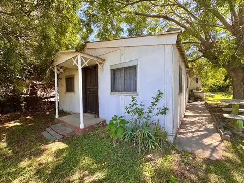 Casa en venta - Barrio Benzo - Casarino.