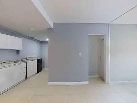 Avenida Hipólito Yrigoyen 1300