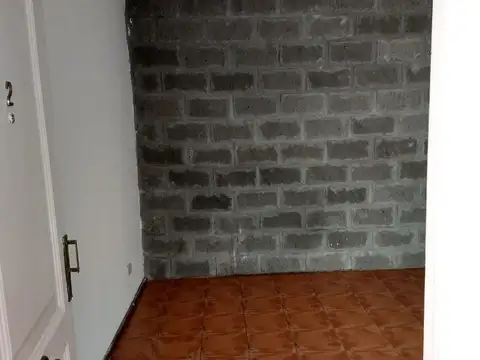 Depto Tipo Casa en Alquiler en Mataderos, $ 690.000