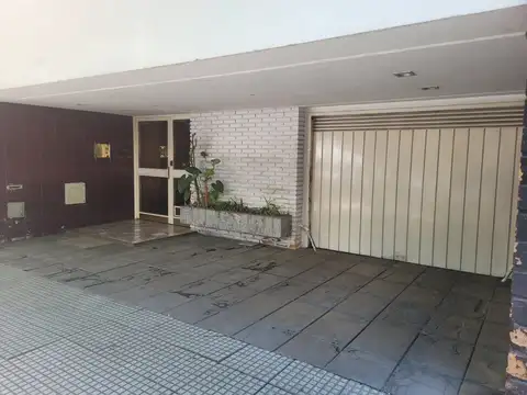 Excelente 3 amb con bacón TODO LUZ.-