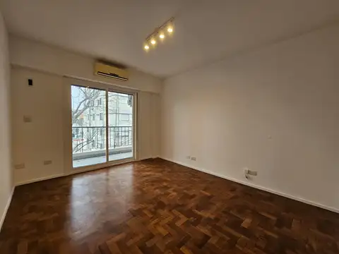 Arribeños 2400, Piso 4