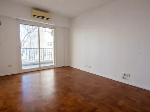 Arribeños 2400, Piso 4