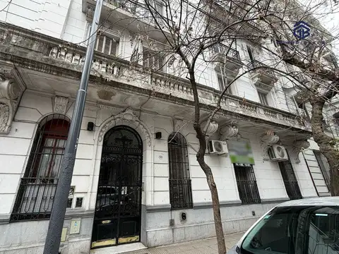 Departamento en Venta 80 años