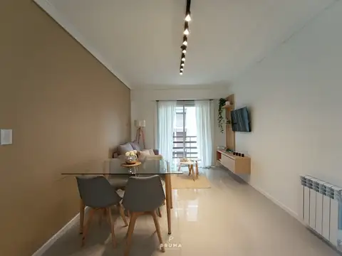 Venta 3 ambientes c/escritorio - Reciclado - Punta Iglesias