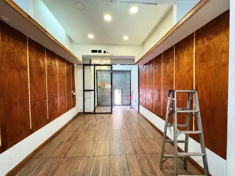 Local en Alquiler en San Fernando Vias  /  Centro, $ 2.500.000