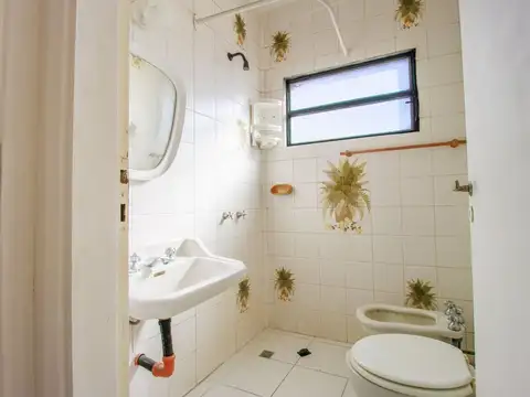 VENTA Departamento de 2 Ambientes en Olivos!