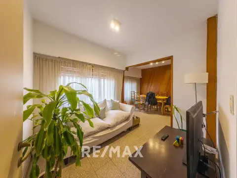 Casa 5 ambientes con 1 baño