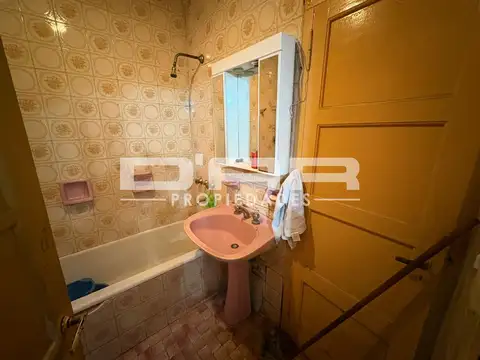 CASA 3 AMBIENTES CON PATIO Y TERRAZA - AV. CORONEL CARDENAS 2200