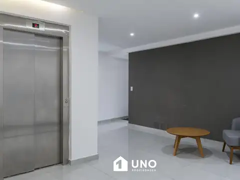 Bv. Avellaneda 1500, Piso 07