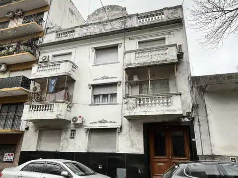 Bogotá 2600, Piso 2
