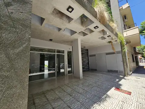 VENTA MONOAMBIENTE CON BALCON CABALLITO
