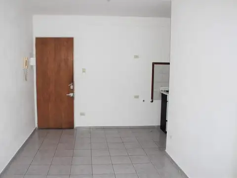 3 de Febrero al 1100