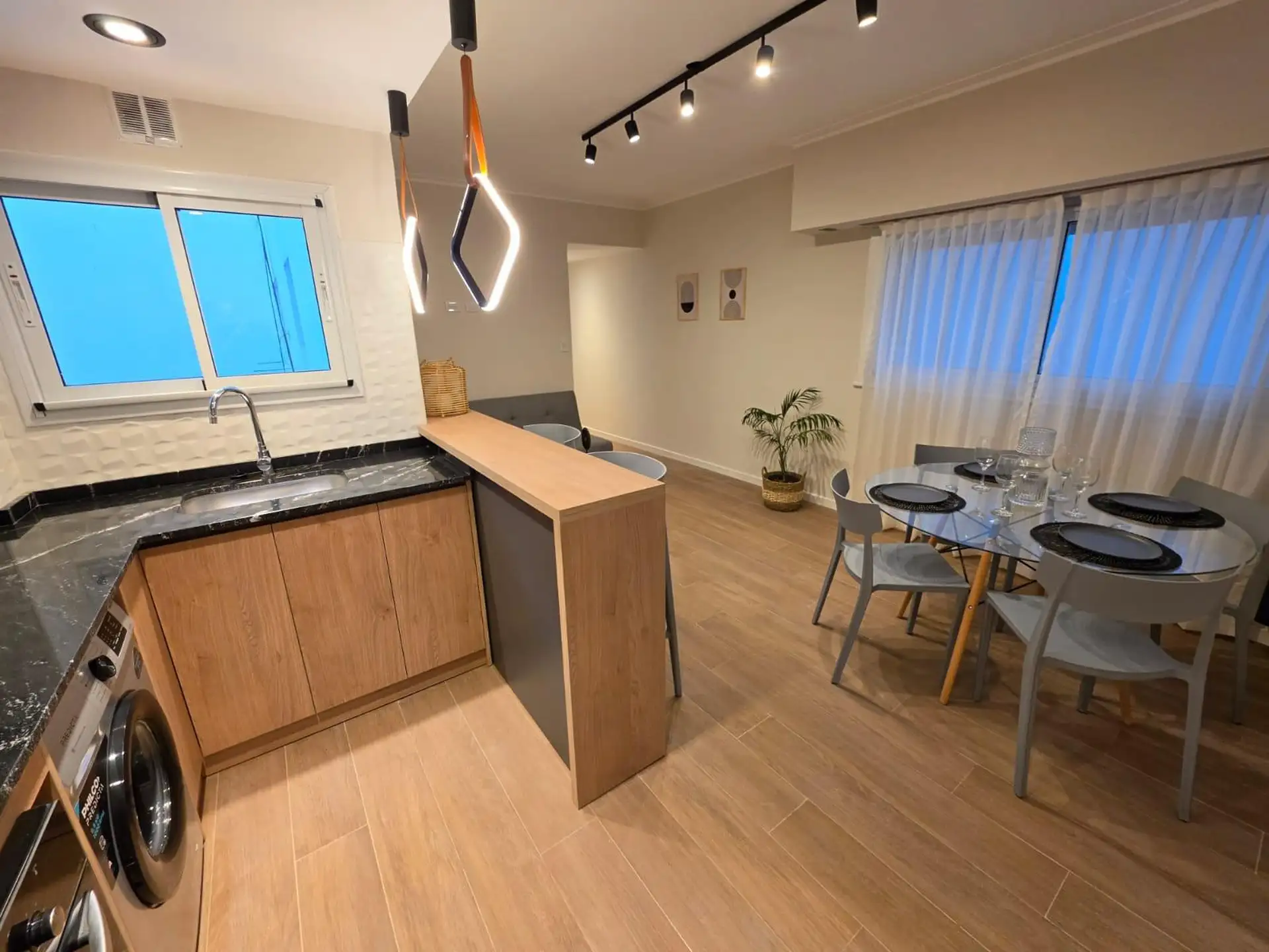 Depto 2 amb reciclado y amoblado, 35m² — Plaza Colón