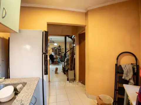 Depto Tipo Casa 3 ambientes con 2 baños