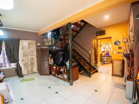 Depto Tipo Casa en Venta de 2 dormitorios