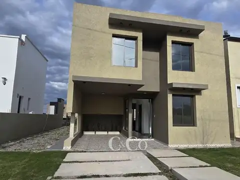 Malagueño, Tejas IV