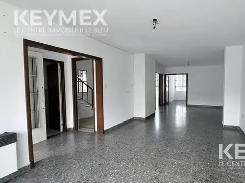 Casa en Alquiler 25 años