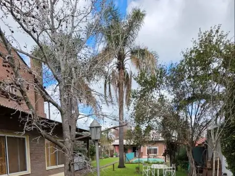Casa en Funes con piscina