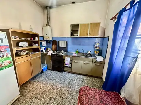 Casa 4 ambientes con 1 baño