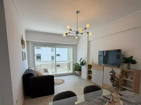 Corrientes 1500, Piso 16