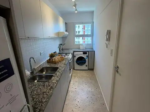 Corrientes 1500, Piso 16