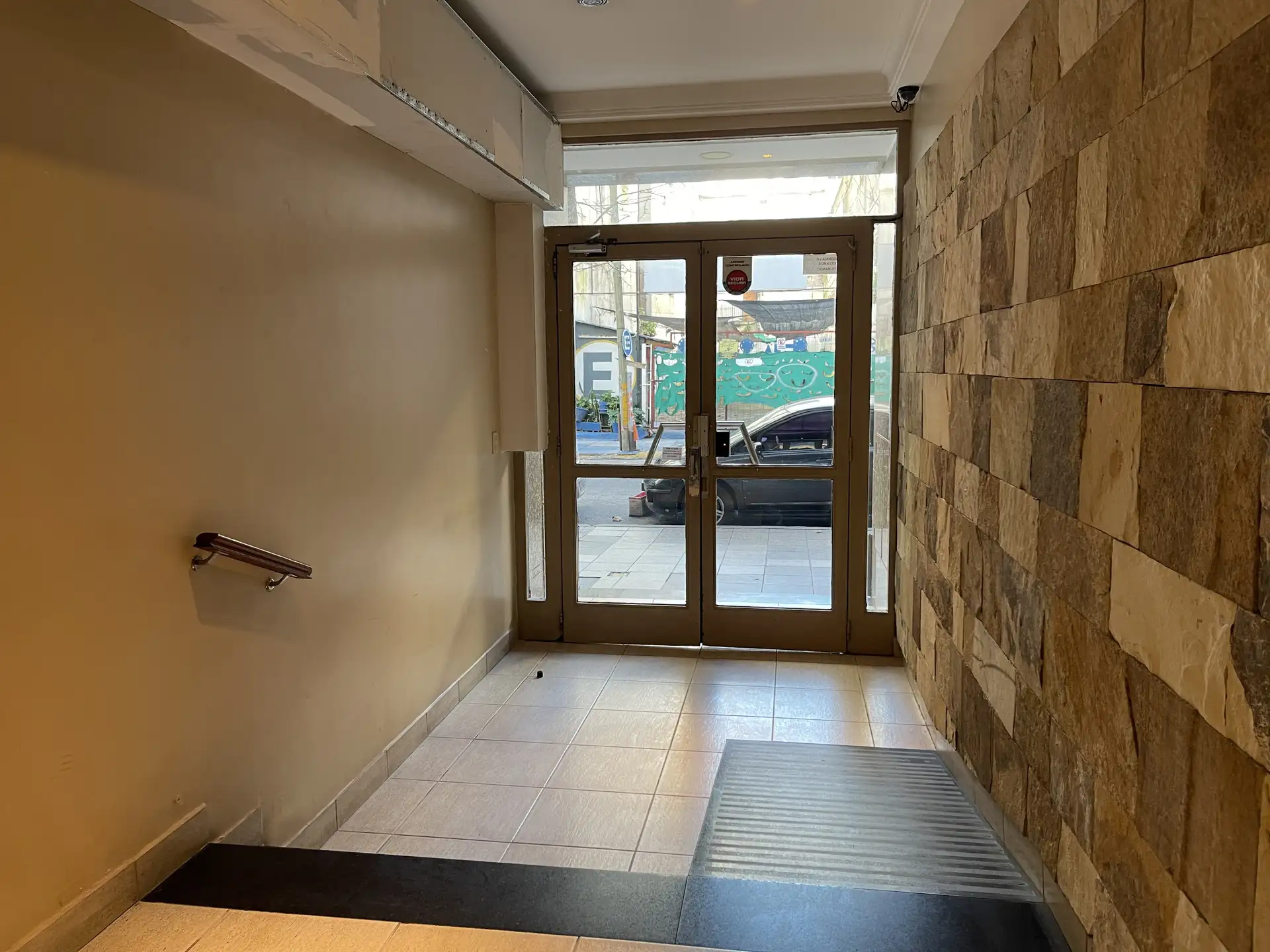 Depto 1 amb, 24m² en zona Aldrey, 4° piso