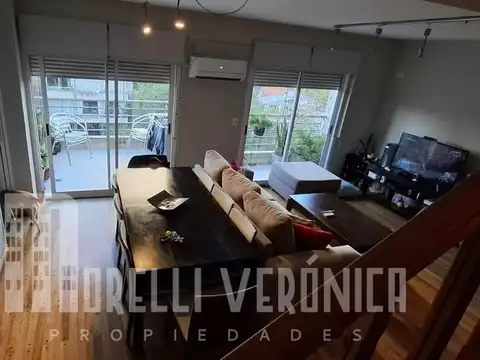 Depto Tipo Casa 3 ambientes con 2 baños