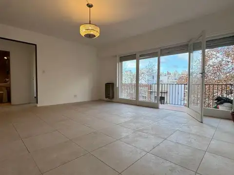 DEPARTAMENTO DE 3 AMB EXTERNO.