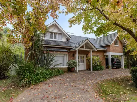 Casa en Venta de 4 dormitorios