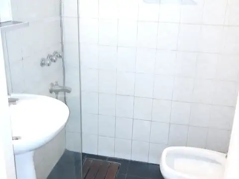 Depto de 1 Amb. AL FRENTE, LUMINOSO