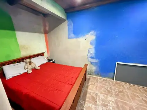 Casa 3 ambientes con 1 baño