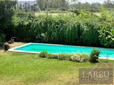 Casa en Venta en Galapagos, USD 295.000