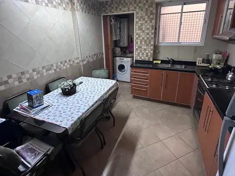 Departamento en Venta en Villa del Parque, USD 190.000