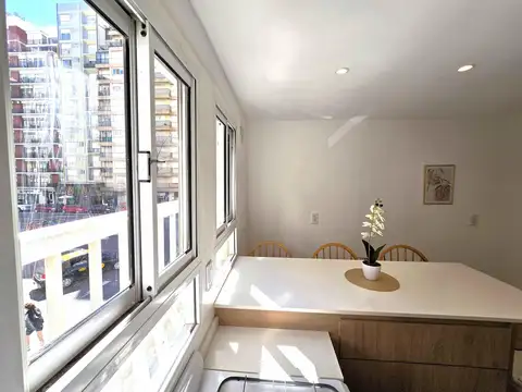 Departamento Av. Colon 1700 de tres ambientes con balcon