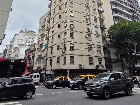 Departamento 2 ambientes en venta San Nicolas al 1700 Barracas, CABA