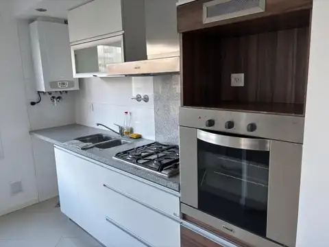 Departamento en Alquiler en La Perla Sur, $ 800.000