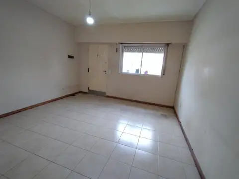 Casa en Alquiler en Sarandi, $ 550.000