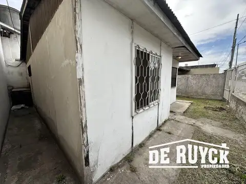 Casa en Venta en Quilmes Oeste, USD 35.000
