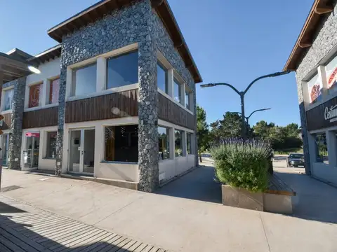 VENTA LOCAL COSTA ESMERALDA