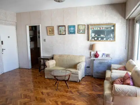 VENTA DTO. 4 AMB. EN  PALERMO CON BALCÓN CORRIDO